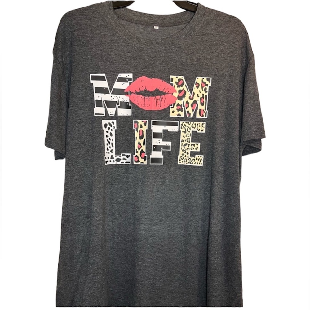 MOM LIFE Tee Shirt ~ 2X ~ Pink Kiss Lips & Animal Prints: Leopard Cheetah Cow - Picture 2 of 5